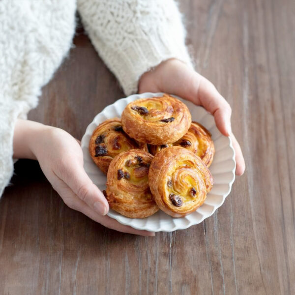 Mini Raisin Croissant Premium AOC French Butter - pack of 20 - Image 3