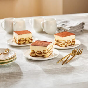 Gâteau tiramisu - 14x10''/35x25cm - pour 24 personnes - 1,2kg/2,42lb